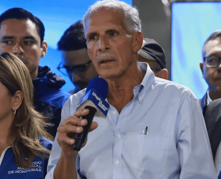 aspirante presidencial Nasry Asfura