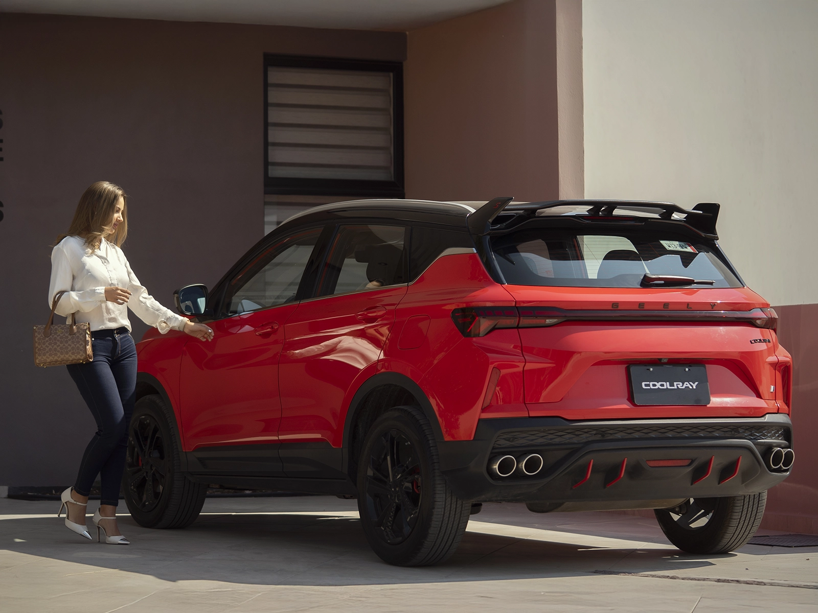 Exterior Gelly Coolray 2026