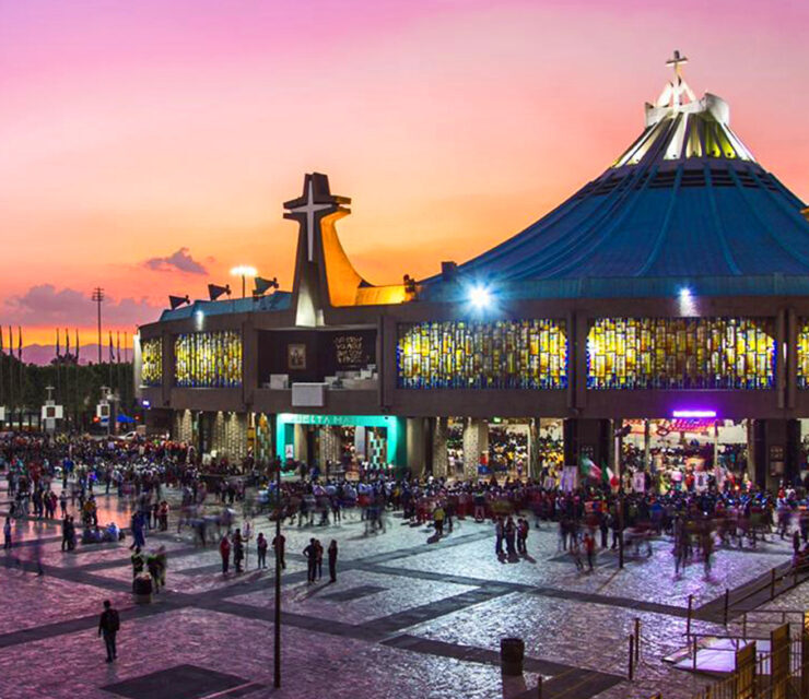 Turismo religioso impulsa a la economía capitalina: microcomercios, los grandes ganadores en las fiestas guadalupanas