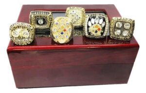 Los anillos del Super Bowl simbolizan la grandeza y el legado eterno de los campeones de la NFL.