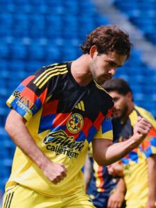 Patricio Salas se hizo presente en el marcador y aprovechó el amistoso para demostrar su talento, confirmándose como una de las jóvenes promesas del América.
