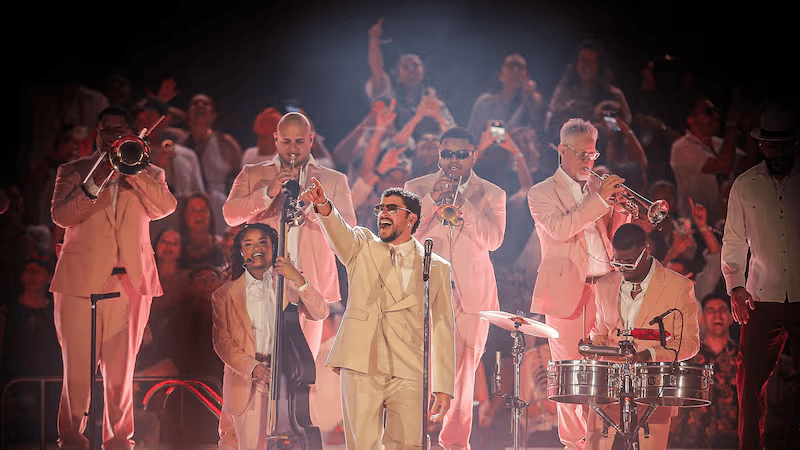 Bad Bunny rinde emotivo homenaje a Víctor Jara