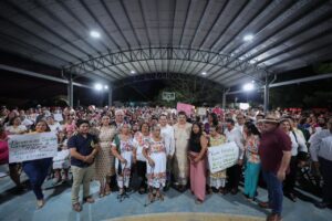 El Gobernador Joaquín Díaz Mena encabezó la entrega de más de 200 baños con biodigestores en Halachó, resultado de una inversión cercana a 21 millones de pesos.