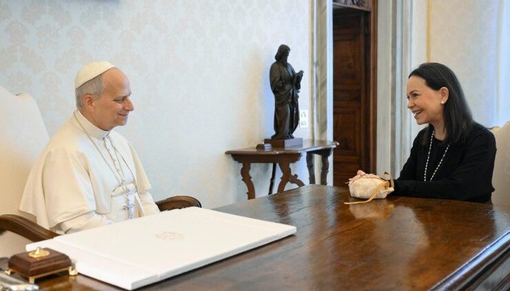 Corina Machado en el Vaticano