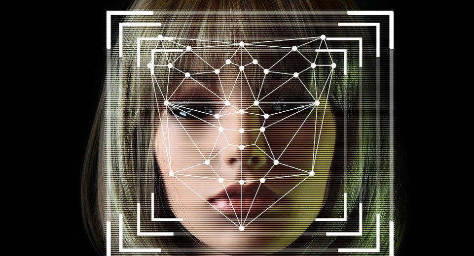 El problema de los Deepfake crece debido a las nuevas IA como Grok