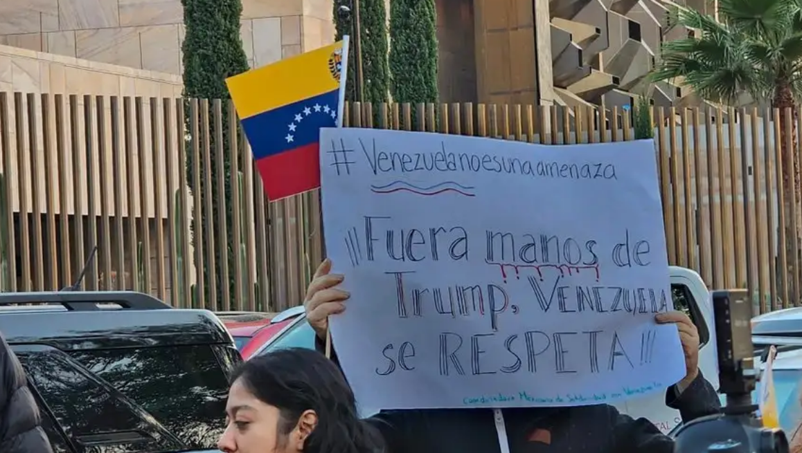 Mensajes, consignas y símbolos de solidaridad