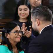 Hijo de Maduro da "apoyo incondicional" a Delcy Rodríguez