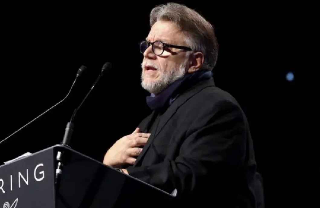 La unión con su hermano desde la juventud