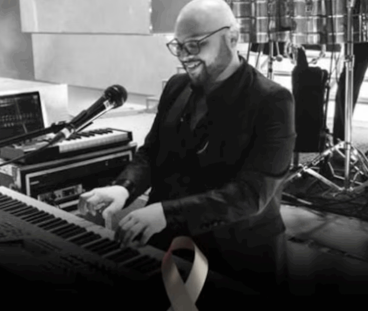 Fallece Gerson Leos, tecladista de la Banda MS durante un partido deportivo