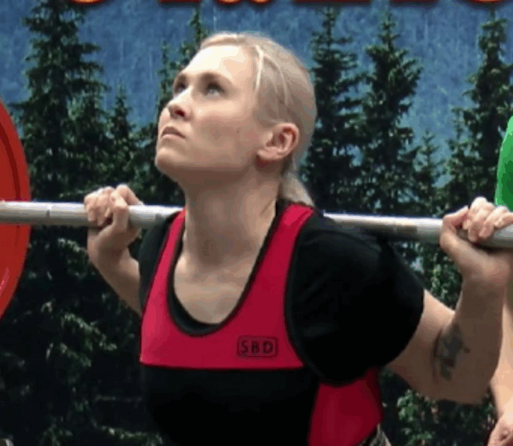 Rusia condenó a prisión a una campeona ucraniana de pesas