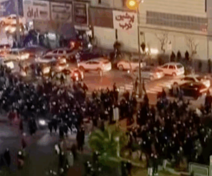 Irán quiere reprimir protestas y planea usar la fuerza para lograrlo