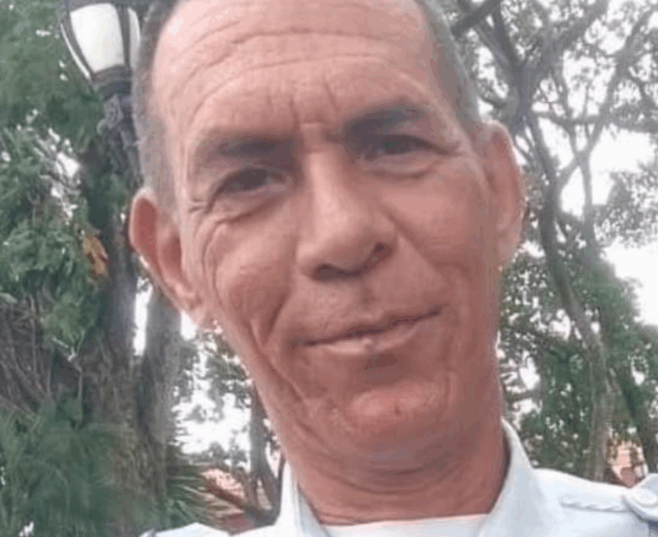 Muere bajo custodia policía acusado de ‘traición a la patria’