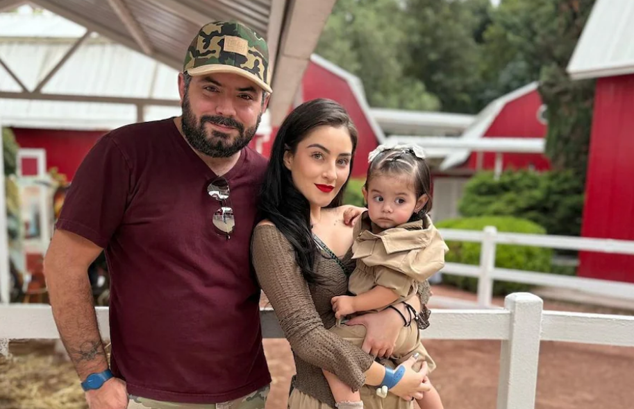 La entrega de José Eduardo como padre