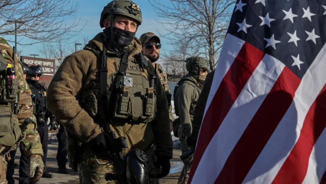 Reportan mega redada migratoria en "El Paso"