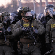 Minneapolis está siendo "invadida" por ICE según alcaldes de EEUU