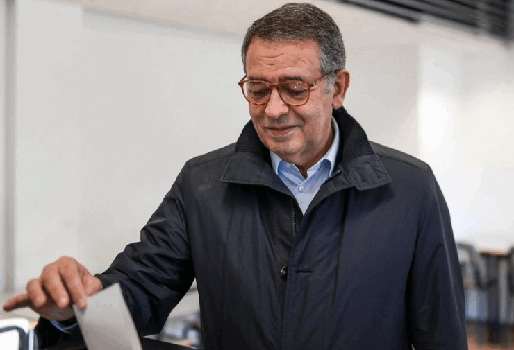 Candidato socialista gana primera vuelta presidencial de Portugal