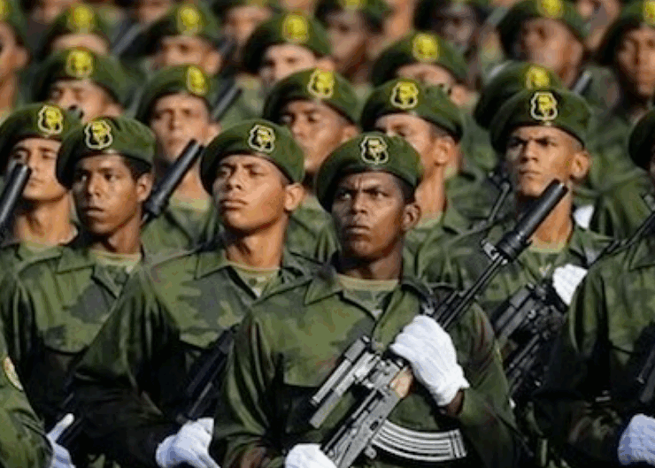 Cuba se prepara para una guerra en medio de tensiones con EEUU