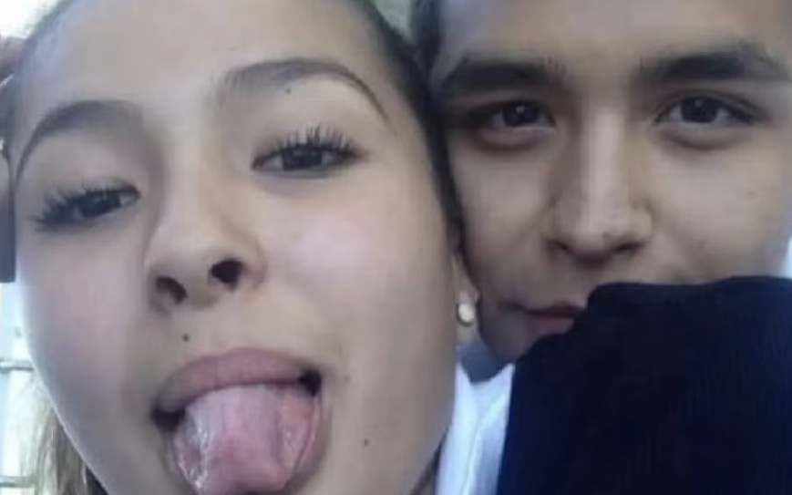 El primer amor de Christian Nodal revela antiguas fotos de su relación