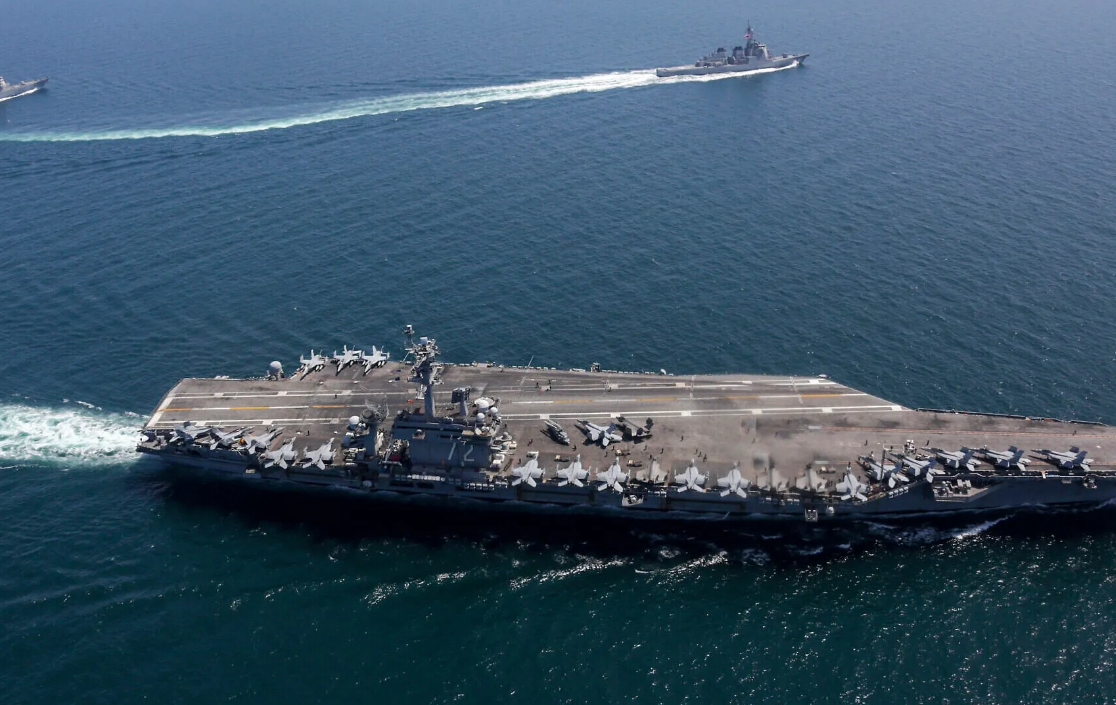 El rol del USS Abraham Lincoln en la región