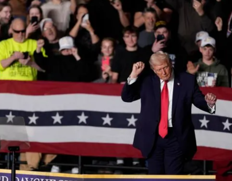 Trump inicia campaña en Iowa: Giro explosivo electoral