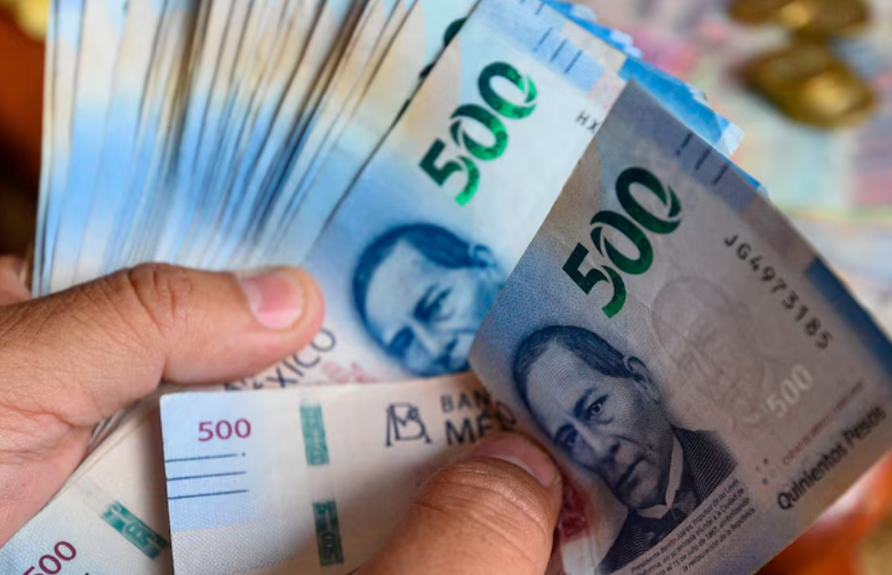 Identificación obligatoria en operaciones en efectivo