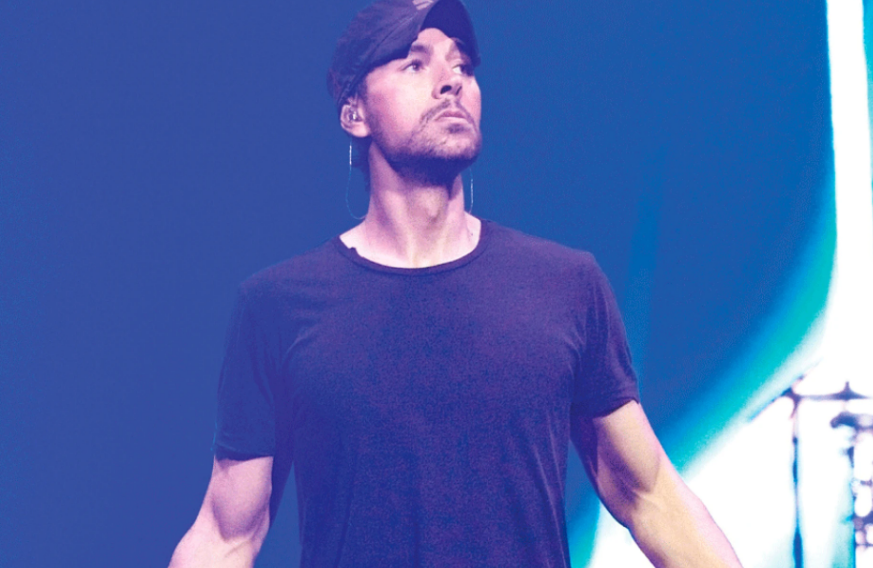 Enrique Iglesias se niega a apoyar a su papá en su denuncia por acoso