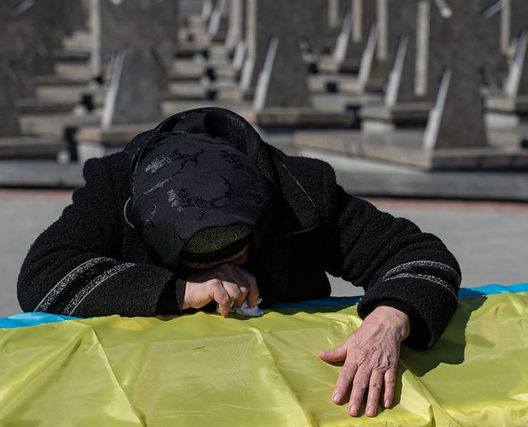 Rusia devuelve otros mil cadáveres de soldados ucranianos