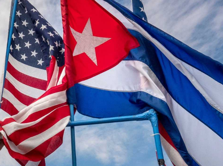 Ira y angustia en Cuba por amenazas de Trump de imponer aún más aranceles
