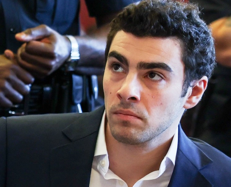 Jueza prohíbe pena de muerte contra Luigi Mangione