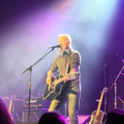 Bruce Springsteen interpreta canción contra el ICE