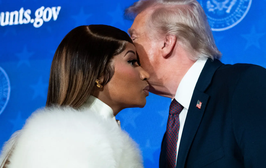 ¿Nicki Minaj una 'visa dorada’? Están valuadas en 1 millón de dólares