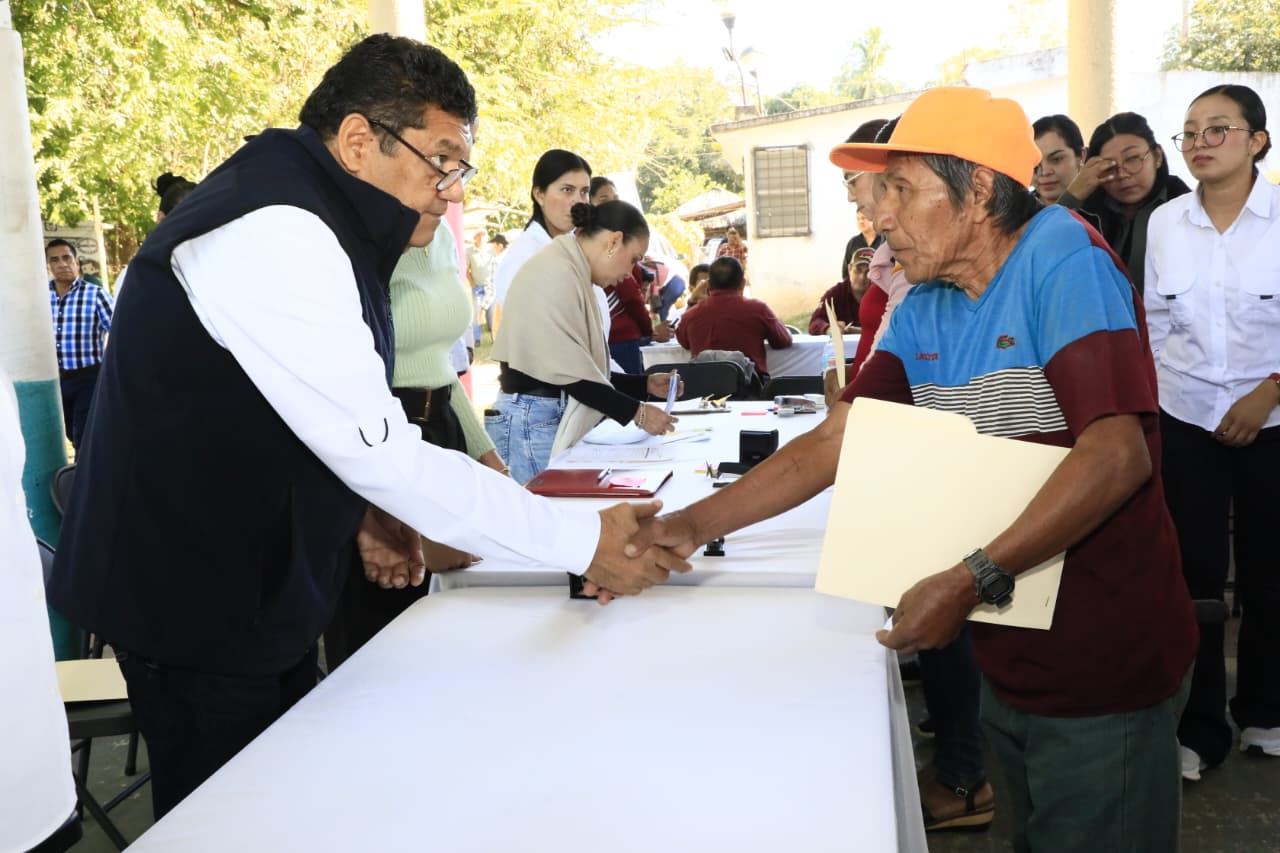 Continúan las obras carreteras por etapas