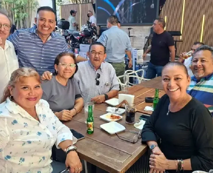 Convivio de Sergio Vadillo con la prensa muestra cercanía