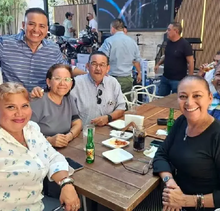 Convivio de Sergio Vadillo con la prensa muestra cercanía