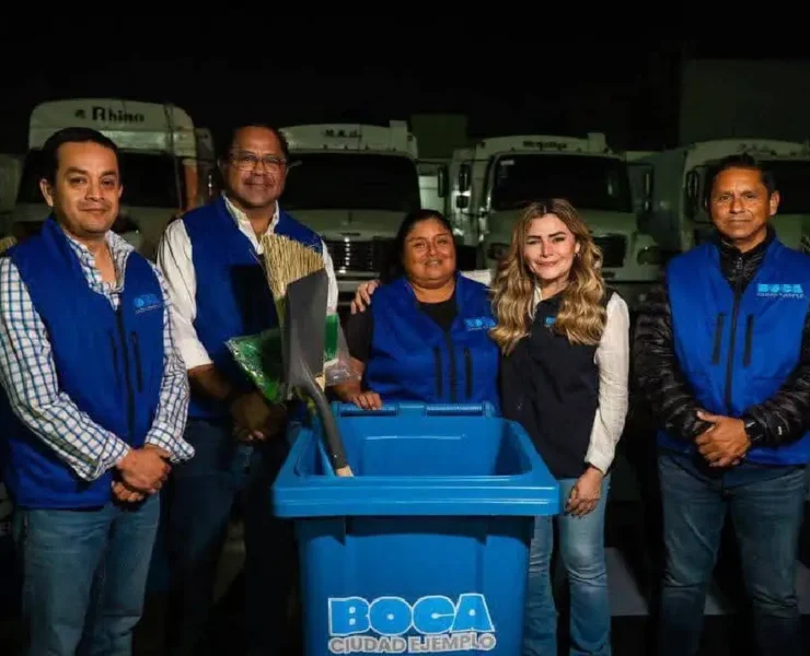 Entrega de uniformes a Limpia Pública en Boca del Río