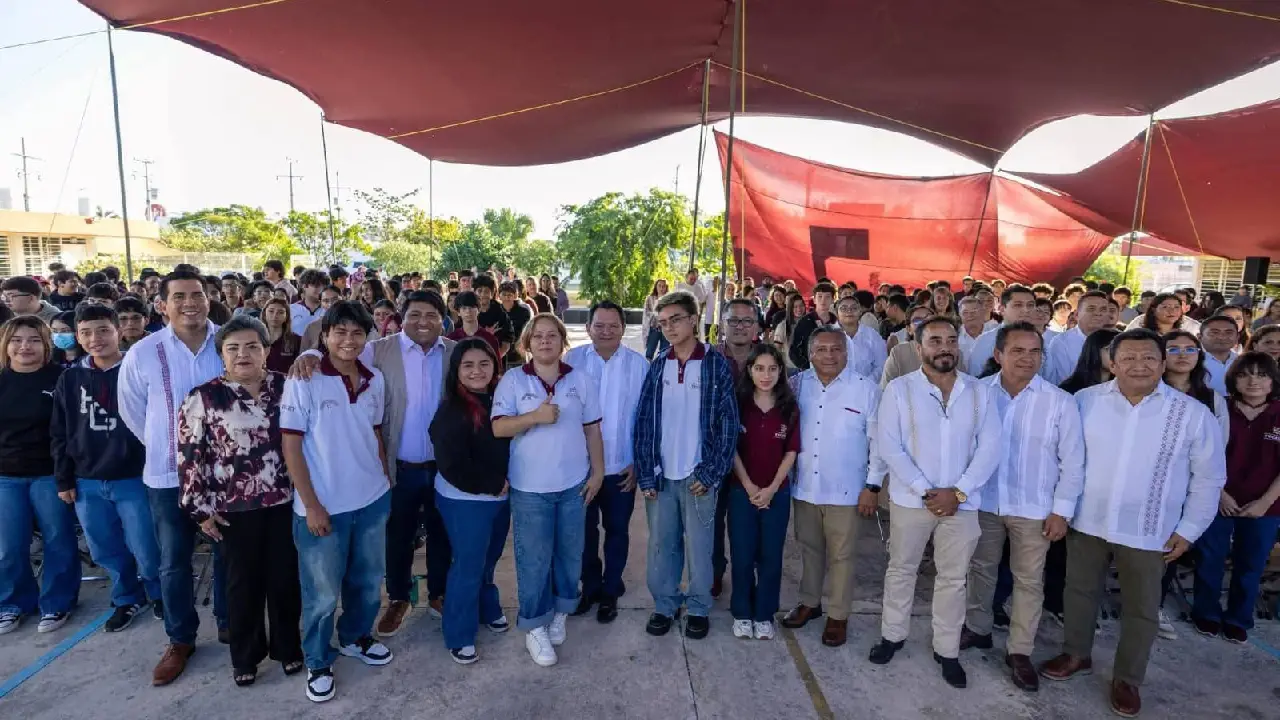 Fortalecen estructura educativa con espacios dignos desde las aulas