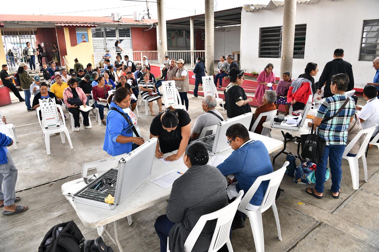 Gobierno en territorio atiende de manera directa 