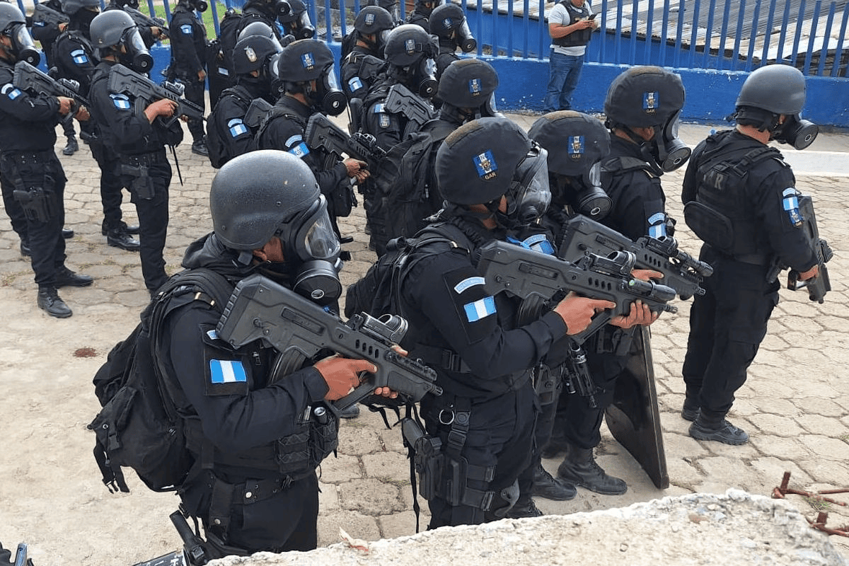 Guatemala declara estado de sitio por 30 días