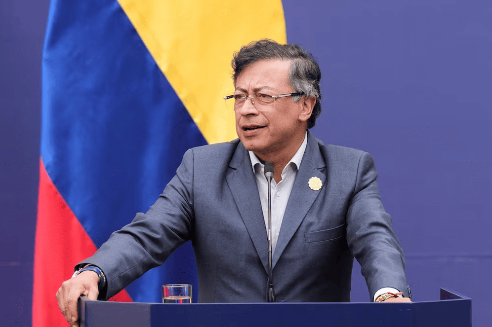 Gustavo Petro convoca a movilización nacional