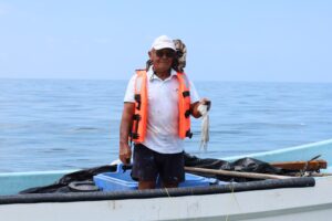 Con un incremento de 10% anual, el apoyo será de 6,600 pesos por pescadora y pescador, en dos pagos de 3,300.