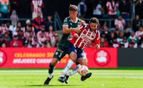 León y Chivas protagonizan un choque lleno de historia y rivalidad en la Jornada 1 del Clausura 2026, un partido que promete intensidad, pasión en las gradas y emociones de principio a fin.