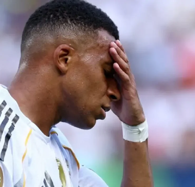 La Actitud antideportiva de Mbappé que encendió la final de la Súper Copa