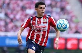 Richard Ledezma debutó con la Selección Mexicana ante Panamá, sumando sus primeros minutos con el Tricolor y dejando buenas sensaciones en el amistoso rumbo al Mundial 2026.