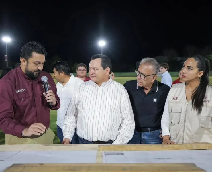 Obras en Telchac Pueblo amplían deporte nocturno con iluminación moderna