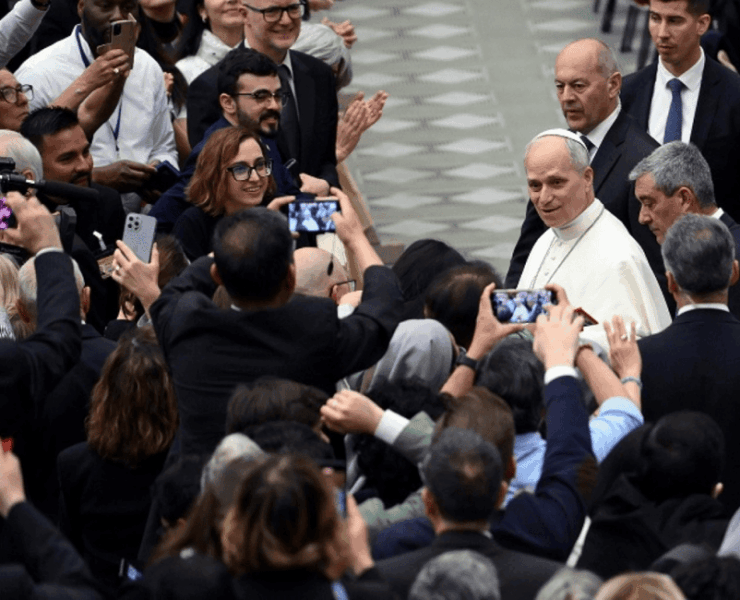 Papa León XIV llama a proteger el pensamiento humano