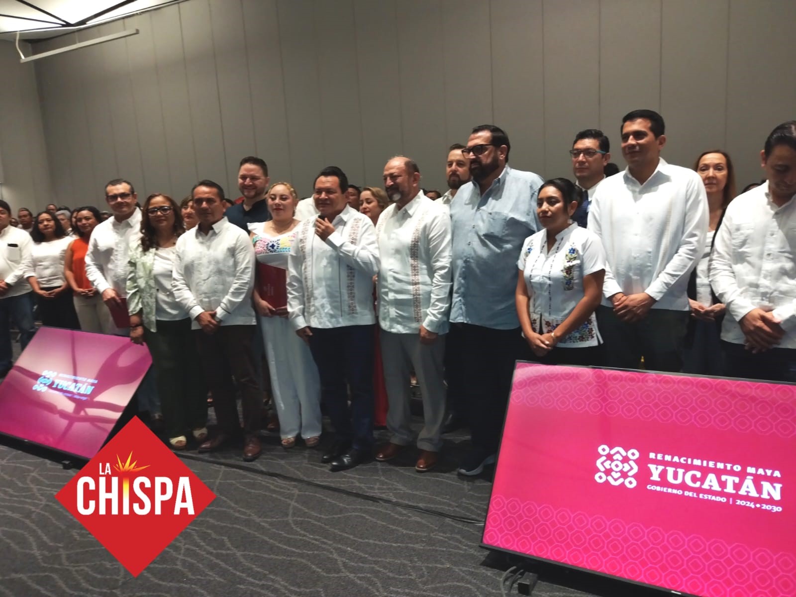 Promueve Yucatán profesionalización turística con capacitación histórica a prestadores