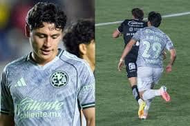 Momento exacto de la jugada que generó la controversia arbitral y que, tras la revisión de la Comisión Disciplinaria, terminó cuando le retiran la tarjeta roja a Ramón Juárez, una decisión que marcó el rumbo del América en el Clausura 2026.