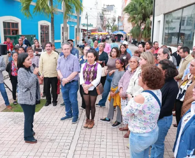 Rehabilitación de alumbrado público fortalece seguridad urbana