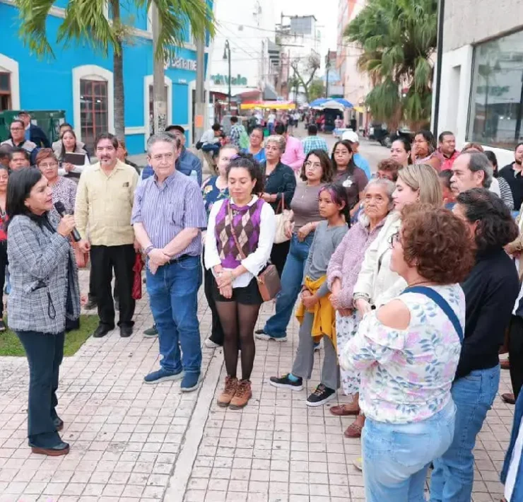 Rehabilitación de alumbrado público fortalece seguridad urbana
