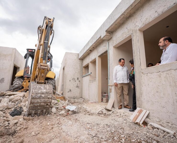 Supervisan Gobernador Joaquín Díaz Mena y titular de la Sedatu avances del Programa de Vivienda para el Bienestar